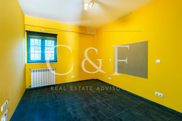 Moradia T7 para Venda em Marvila Foto 53