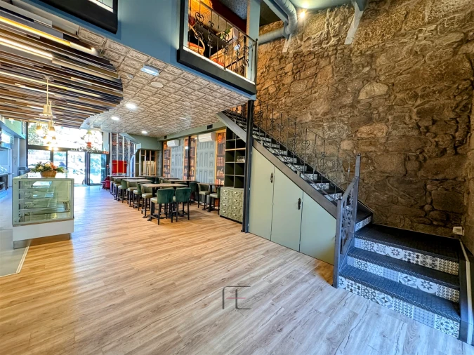 Loja para Venda em Braga (Maximinos, Sé e Cividade) Foto 12