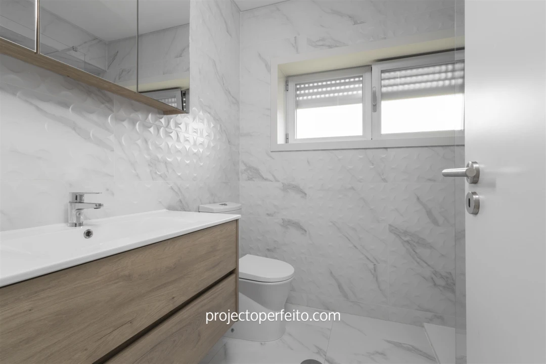 Apartamento T4 para Arrendamento em Espinho Foto 22