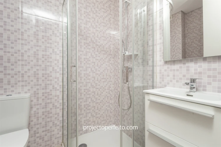 Apartamento T4 para Arrendamento em Espinho Foto 15