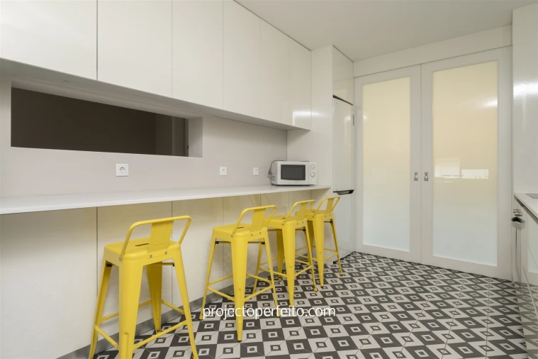 Apartamento T4 para Arrendamento em Espinho Foto 10