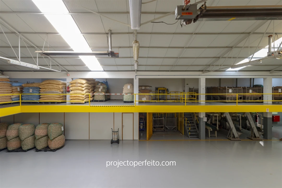 Negócio para Arrendamento em Lourosa Foto 8