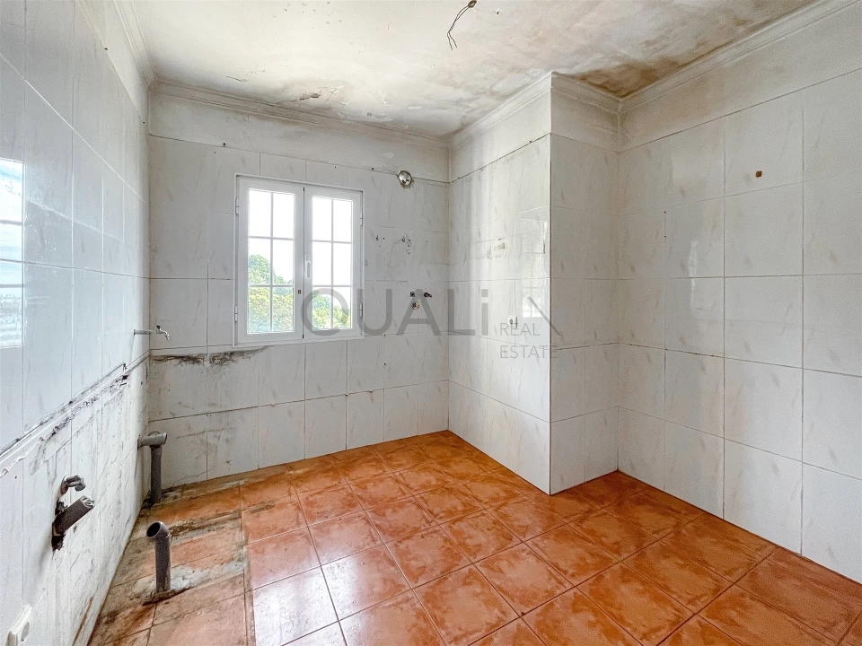 Moradia T3 para Venda em Canhas Foto 21