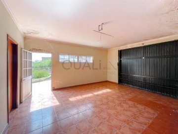 Moradia T3 para Venda em Canhas