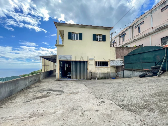 Moradia T3 para Venda em Canhas Foto 32
