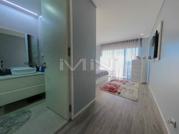 Moradia T5 para Venda em Gondomar (São Cosme), Valbom e Jovim