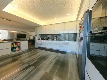 Moradia T5 para Venda em Gondomar (São Cosme), Valbom e Jovim