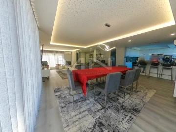 Moradia T5 para Venda em Gondomar (São Cosme), Valbom e Jovim