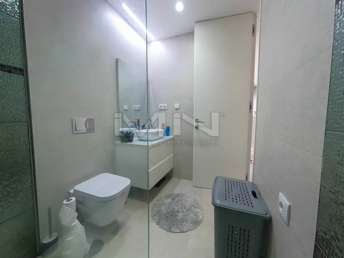 Moradia T5 para Venda em Gondomar (São Cosme), Valbom e Jovim Foto 29