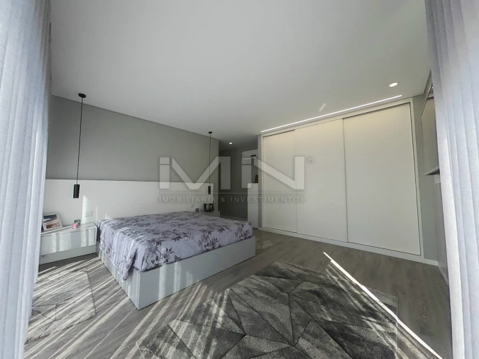 Moradia T5 para Venda em Gondomar (São Cosme), Valbom e Jovim Foto 26