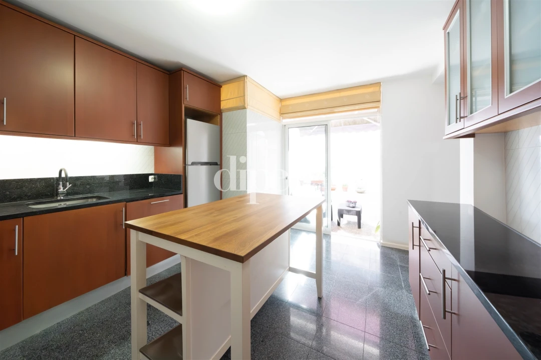 Moradia T3 para Venda em Creixomil Foto 7