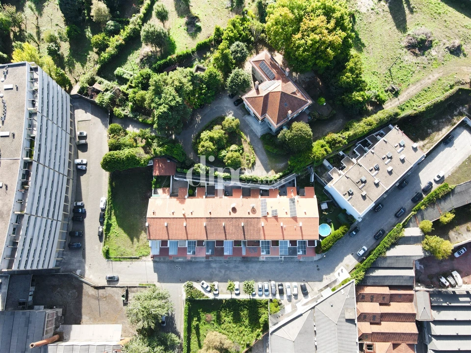 Moradia T3 para Venda em Creixomil Foto 21