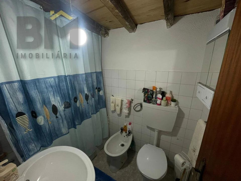 Moradia T4 para Venda em Ladoeiro Foto 7