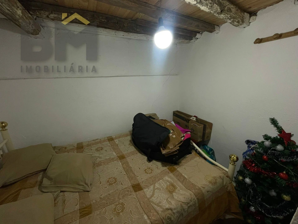 Moradia T4 para Venda em Ladoeiro Foto 14