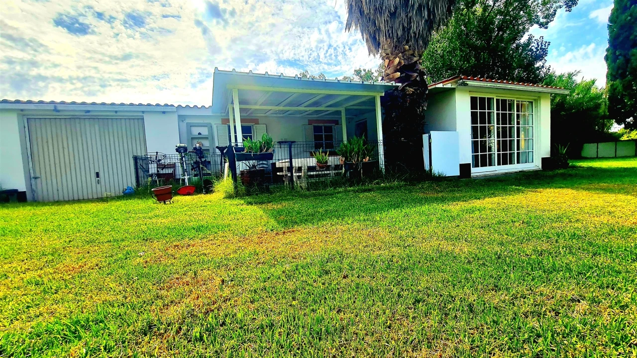 Moradia T10 para Venda em Azeitão (São Lourenço e São Simão) Foto 11