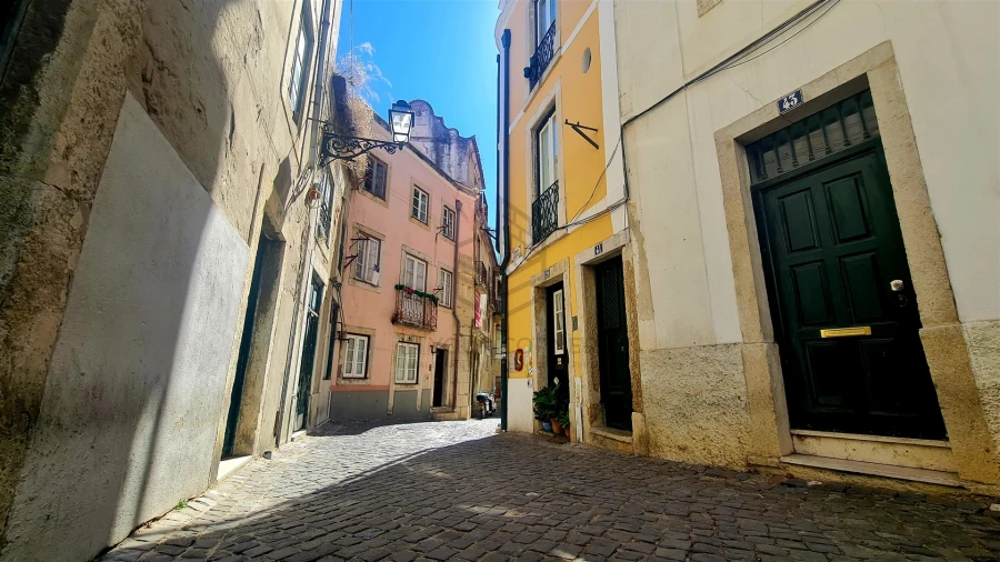 Prédio para Venda em Santa Maria Maior Foto 5