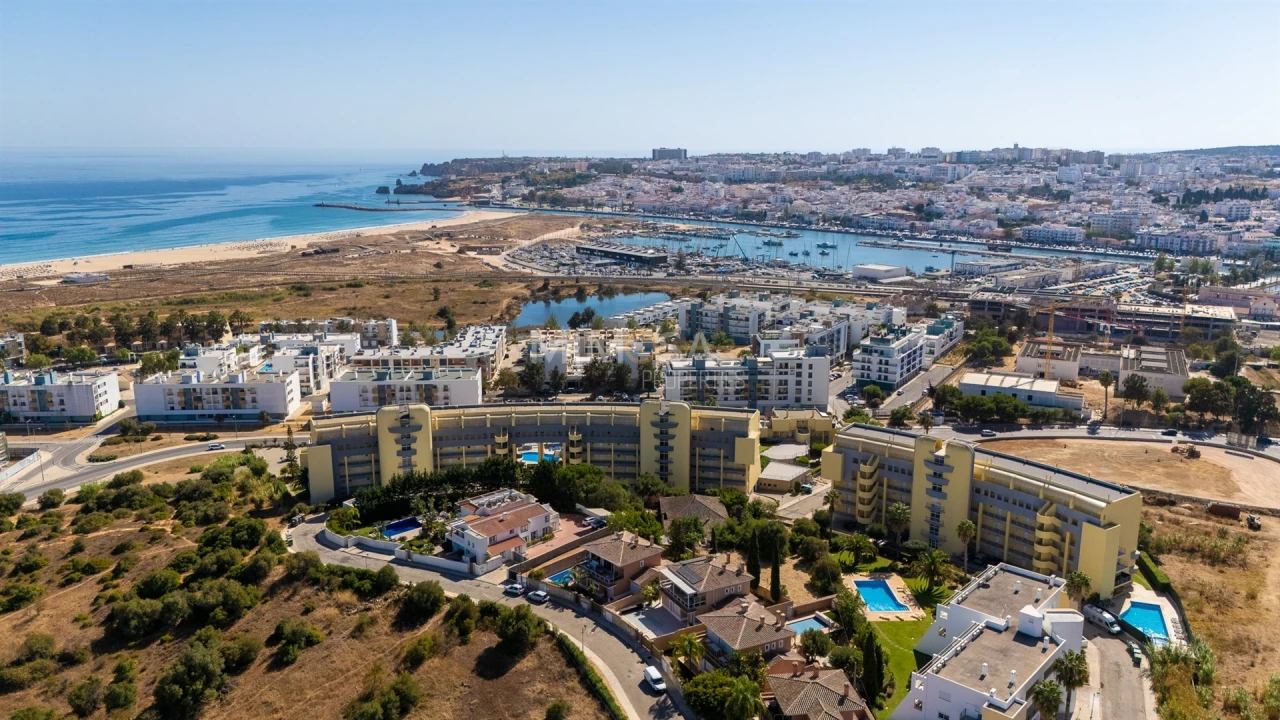 Apartamento T1 para Venda em Lagos (São Sebastião e Santa Maria) Foto 50