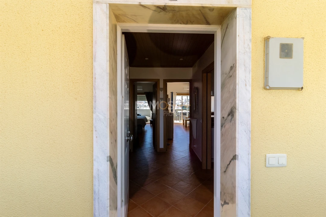 Apartamento T1 para Venda em Lagos (São Sebastião e Santa Maria) Foto 23