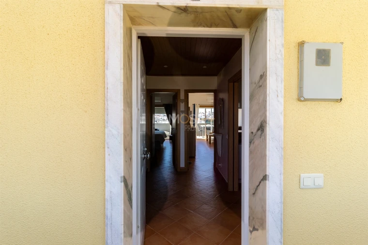 Apartamento T1 para Venda em Lagos (São Sebastião e Santa Maria) Foto 23