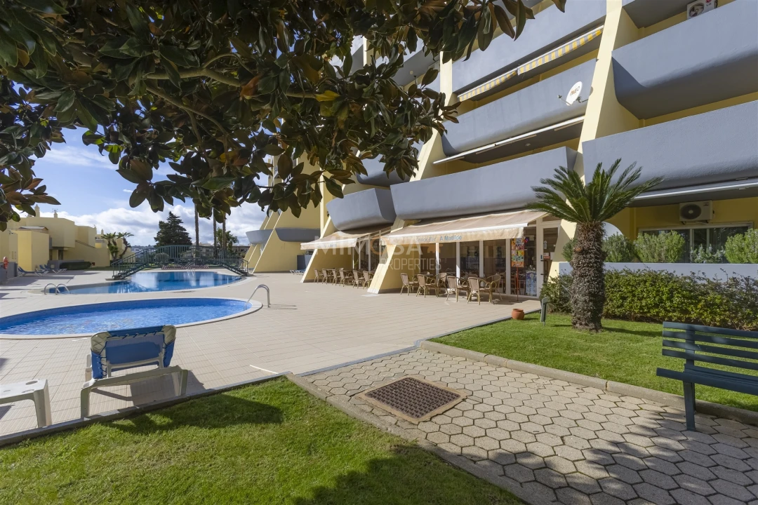 Apartamento T1 para Venda em Lagos (São Sebastião e Santa Maria) Foto 35