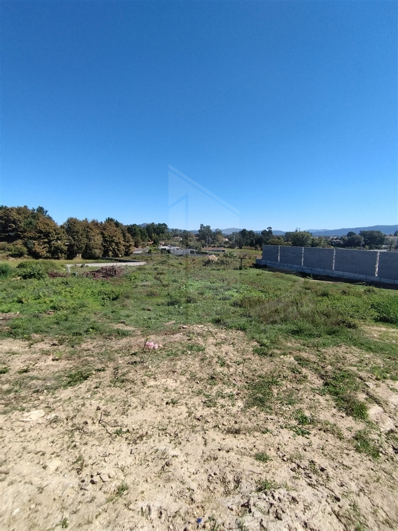 Terreno para Venda em Turiz Foto 1