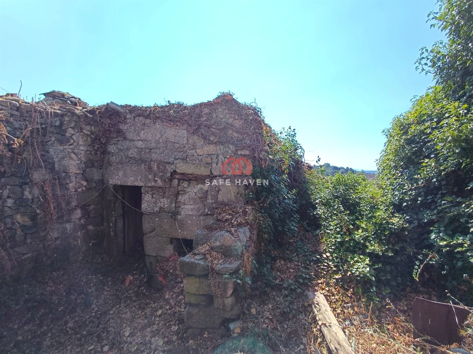 Moradia T2 para Venda em Freixiosa Foto 6