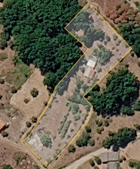 Quinta T0 para Venda em Santiago de Cassurrães e Póvoa de Cervães