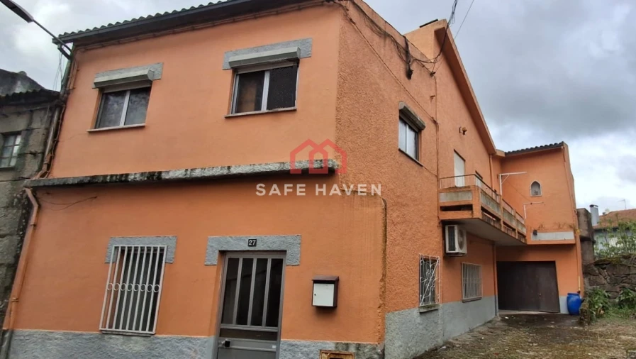 Moradia T4 para Venda em Vila Nova de Tazem Foto 19