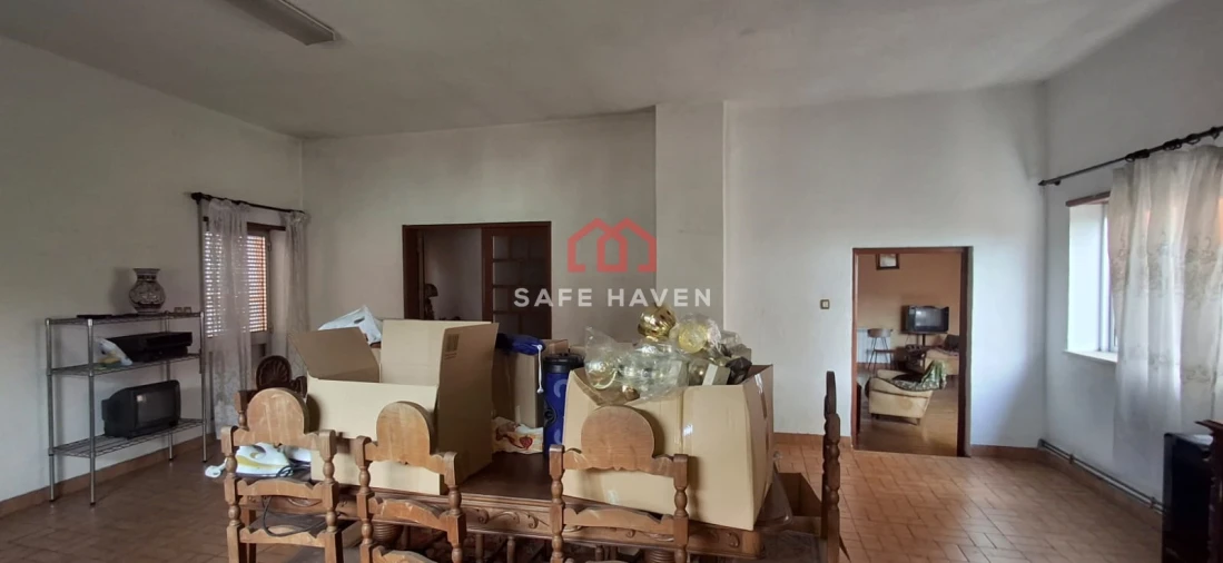 Moradia T4 para Venda em Vila Nova de Tazem Foto 6