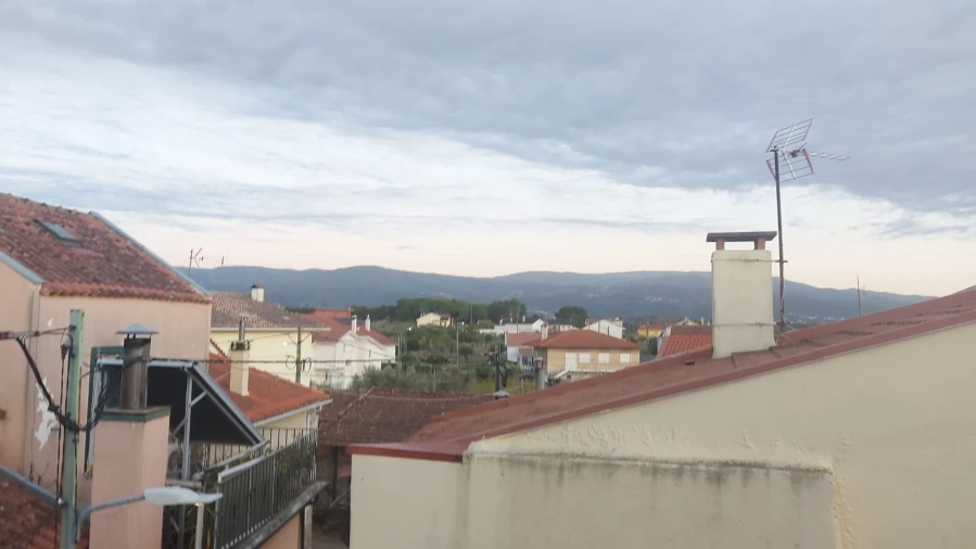 Moradia T2 para Venda em Tourais e Lajes Foto 16