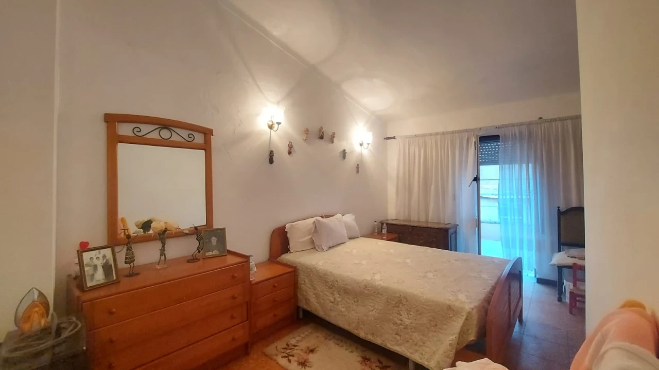 Moradia T2 para Venda em Tourais e Lajes Foto 6