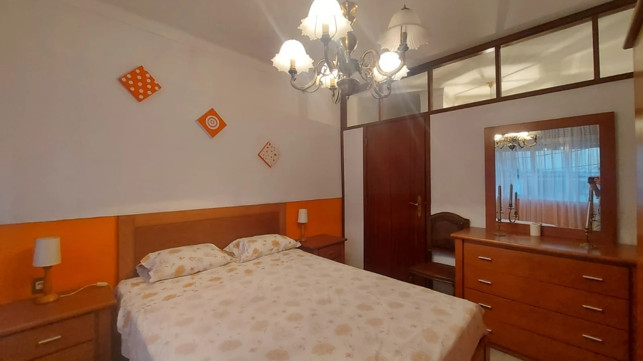 Moradia T2 para Venda em Tourais e Lajes Foto 11