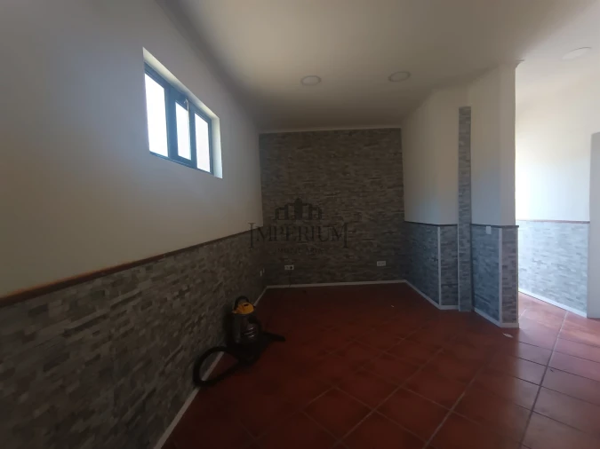 Moradia T2 para Arrendamento em Alenquer (Santo Estêvão e Triana) Foto 9