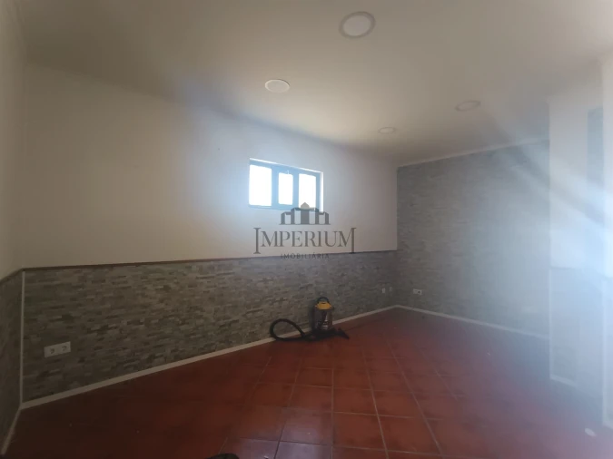 Moradia T2 para Arrendamento em Alenquer (Santo Estêvão e Triana) Foto 10