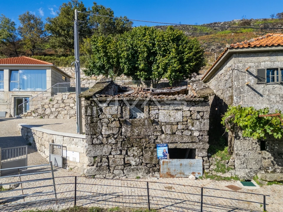 Moradia T0 para Venda em Cibões e Brufe Foto 5