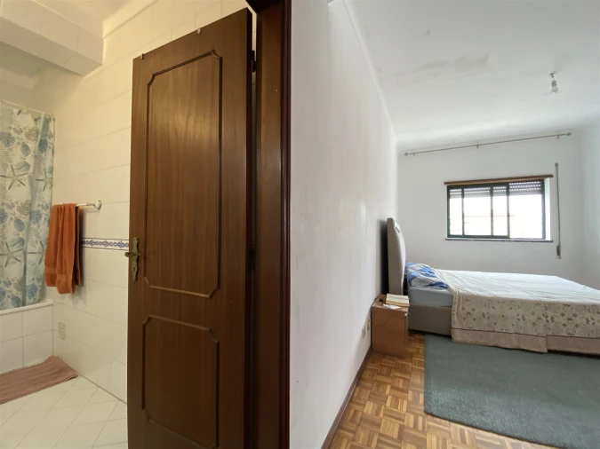 Apartamento T3 para Venda em Marinha Grande Foto 9