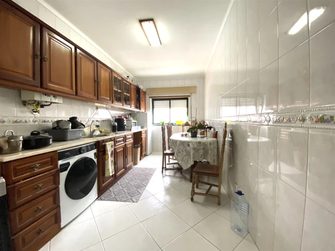 Apartamento T3 para Venda em Marinha Grande Foto 3