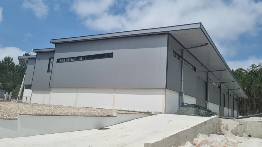 Armazém para Venda em Maceira Foto 22