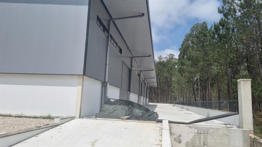 Armazém para Venda em Maceira Foto 23