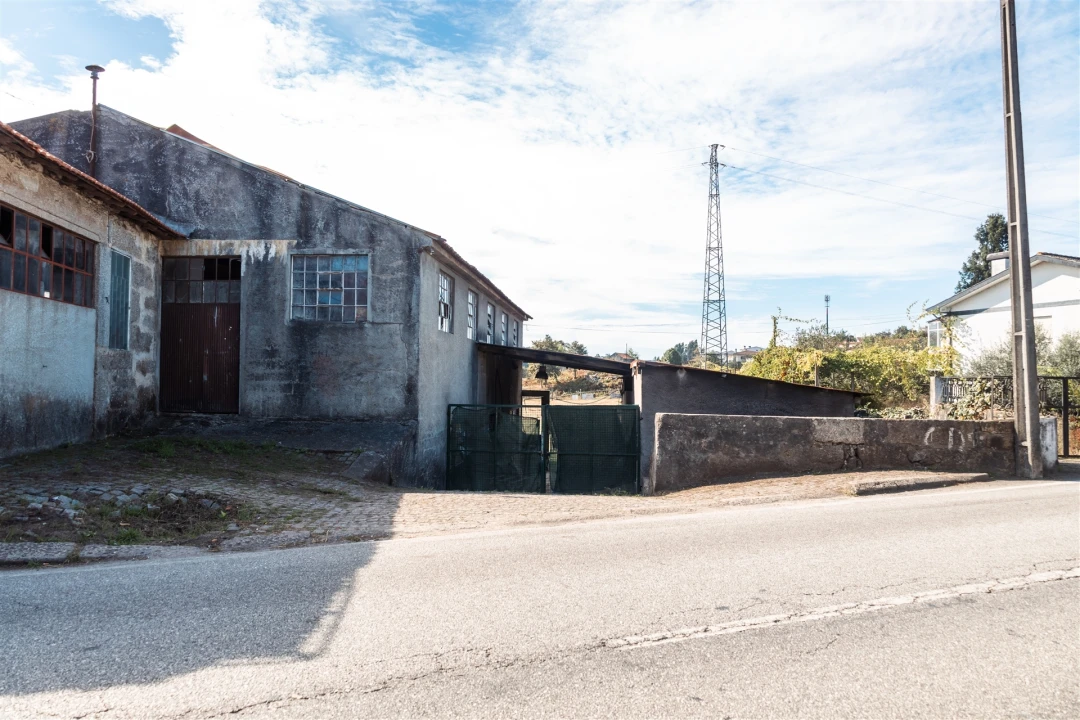 Armazém para Venda em Frazão Arreigada Foto 24
