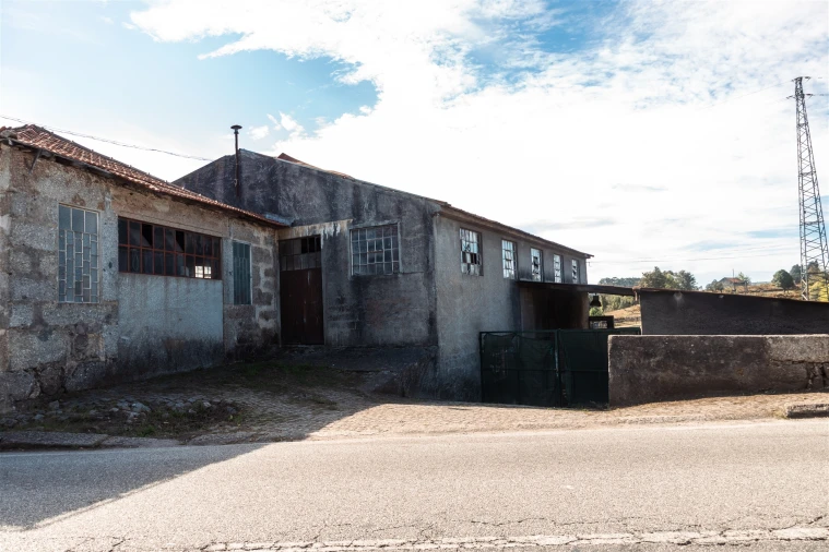 Armazém para Venda em Frazão Arreigada Foto 22