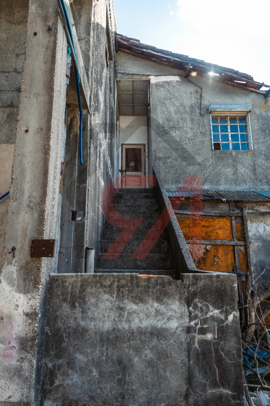 Armazém para Venda em Frazão Arreigada Foto 12