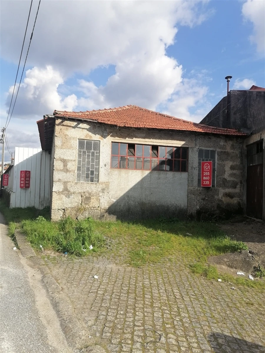 Armazém para Venda em Frazão Arreigada Foto 31