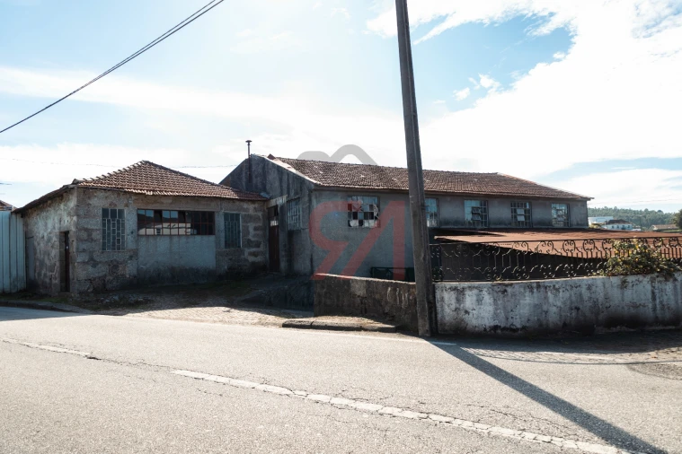 Armazém para Venda em Frazão Arreigada Foto 5