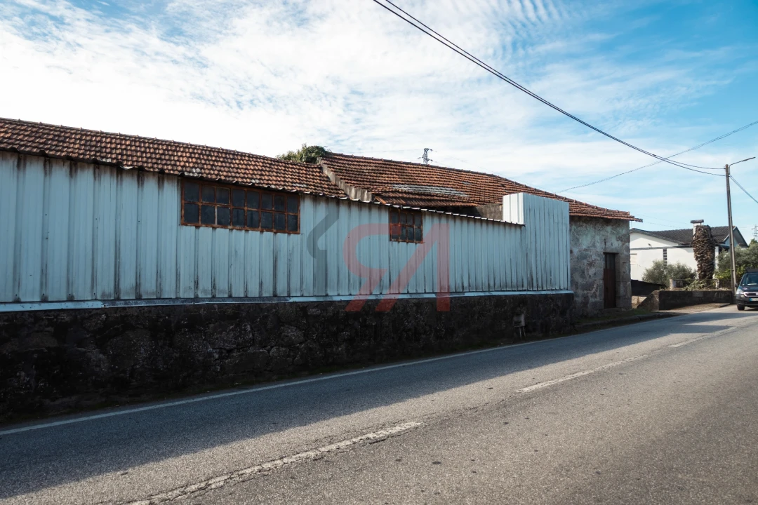 Armazém para Venda em Frazão Arreigada Foto 1