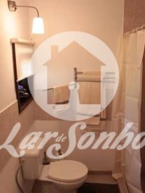 Moradia T4 para Venda em Anta e Guetim