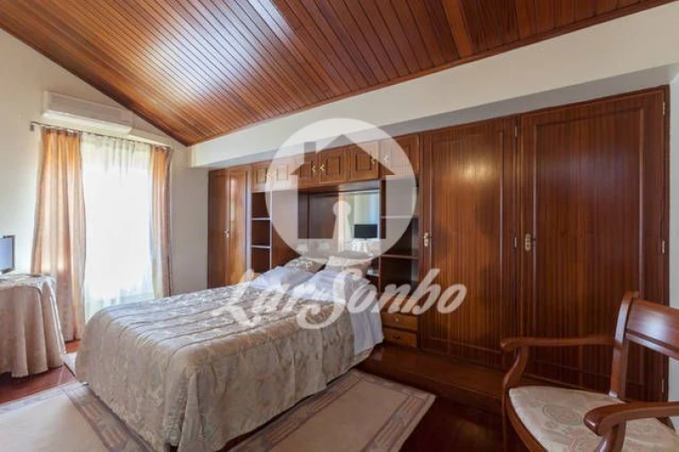 Moradia T4 para Venda em Anta e Guetim Foto 10