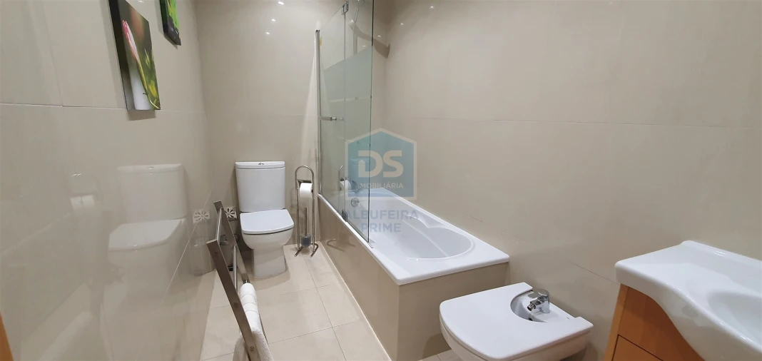 Moradia T2 para Venda em Albufeira e Olhos de Água Foto 10