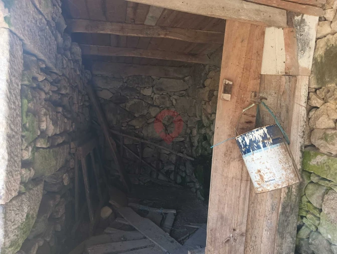 Moradia T0 para Venda em Abedim Foto 15