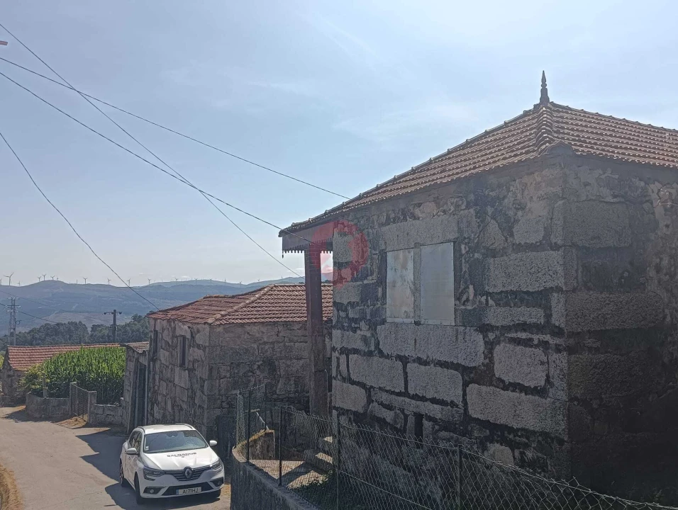 Moradia T0 para Venda em Abedim Foto 6